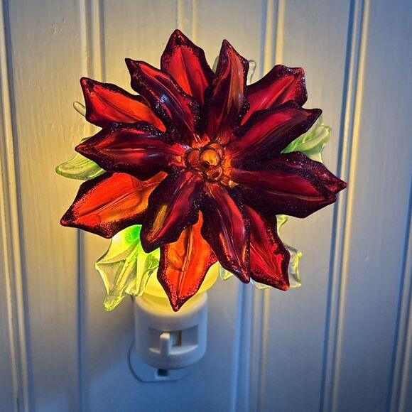 Bath And Body Works Wallflower Christmas Plug In Set (2). Poinsettia And Tree - Picture 6 of 7